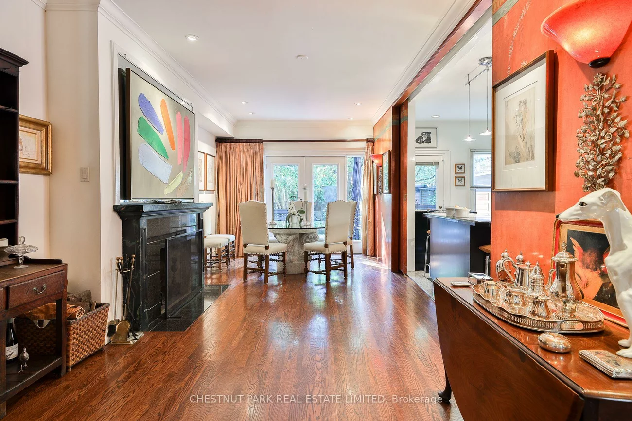 17, Bernard, Annex, Toronto