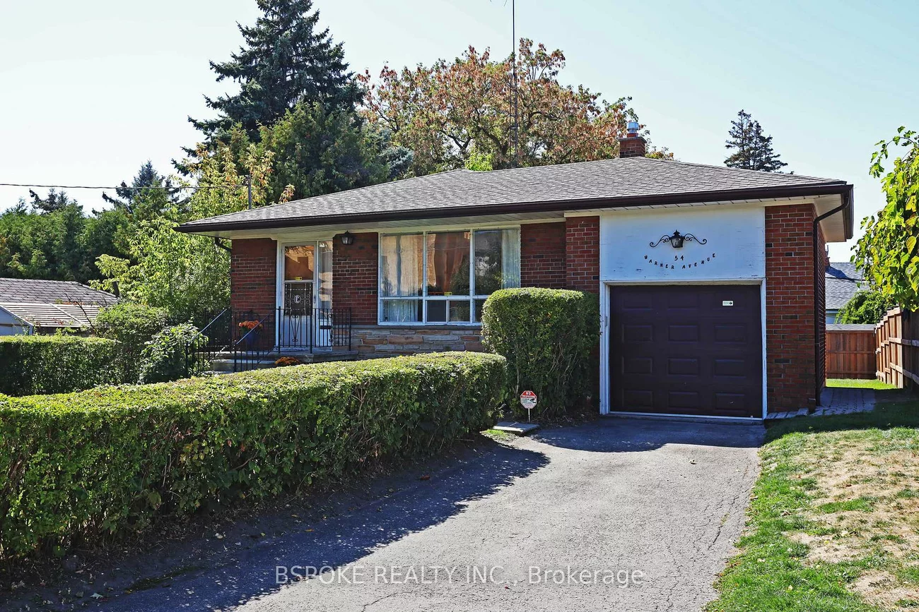 54, Warner, Victoria Village, Toronto