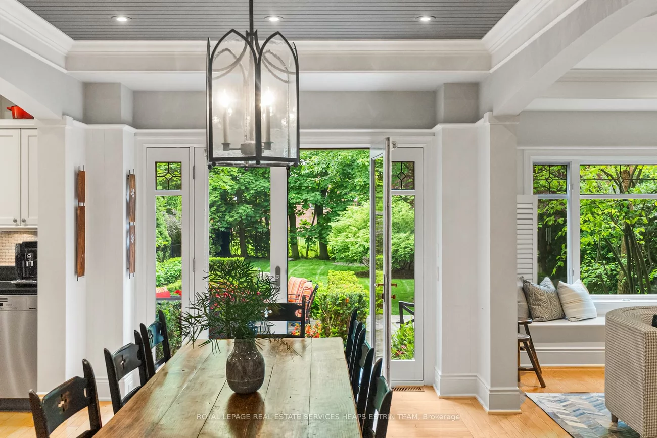 24, Heather, Leaside, Toronto