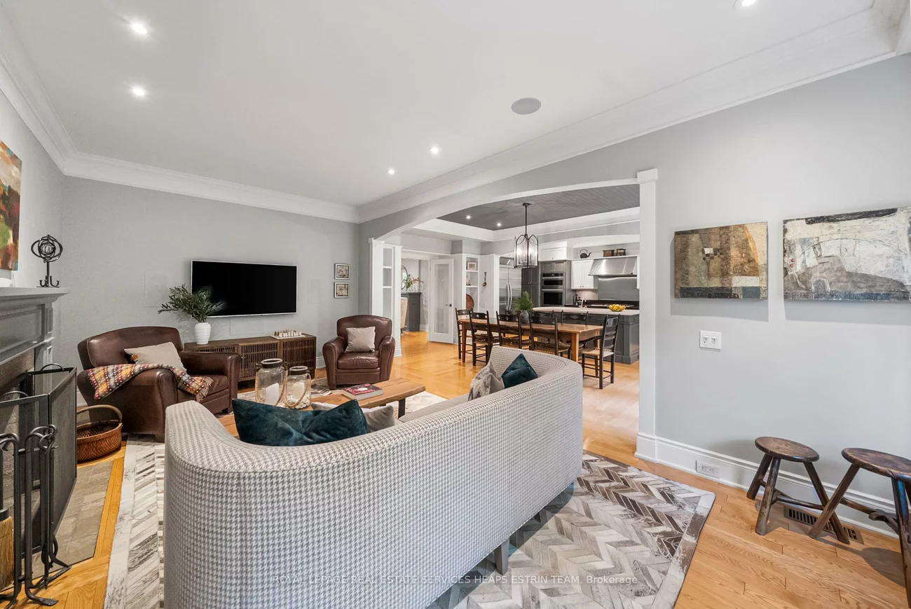 24, Heather, Leaside, Toronto