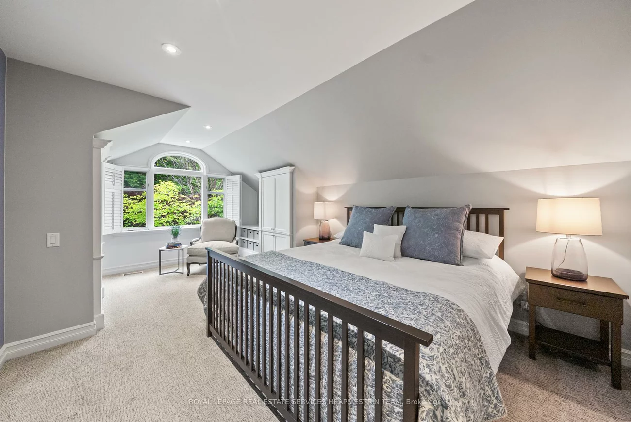 24, Heather, Leaside, Toronto