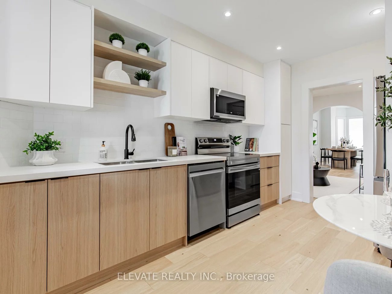 155, St Clarens, Dufferin Grove, Toronto