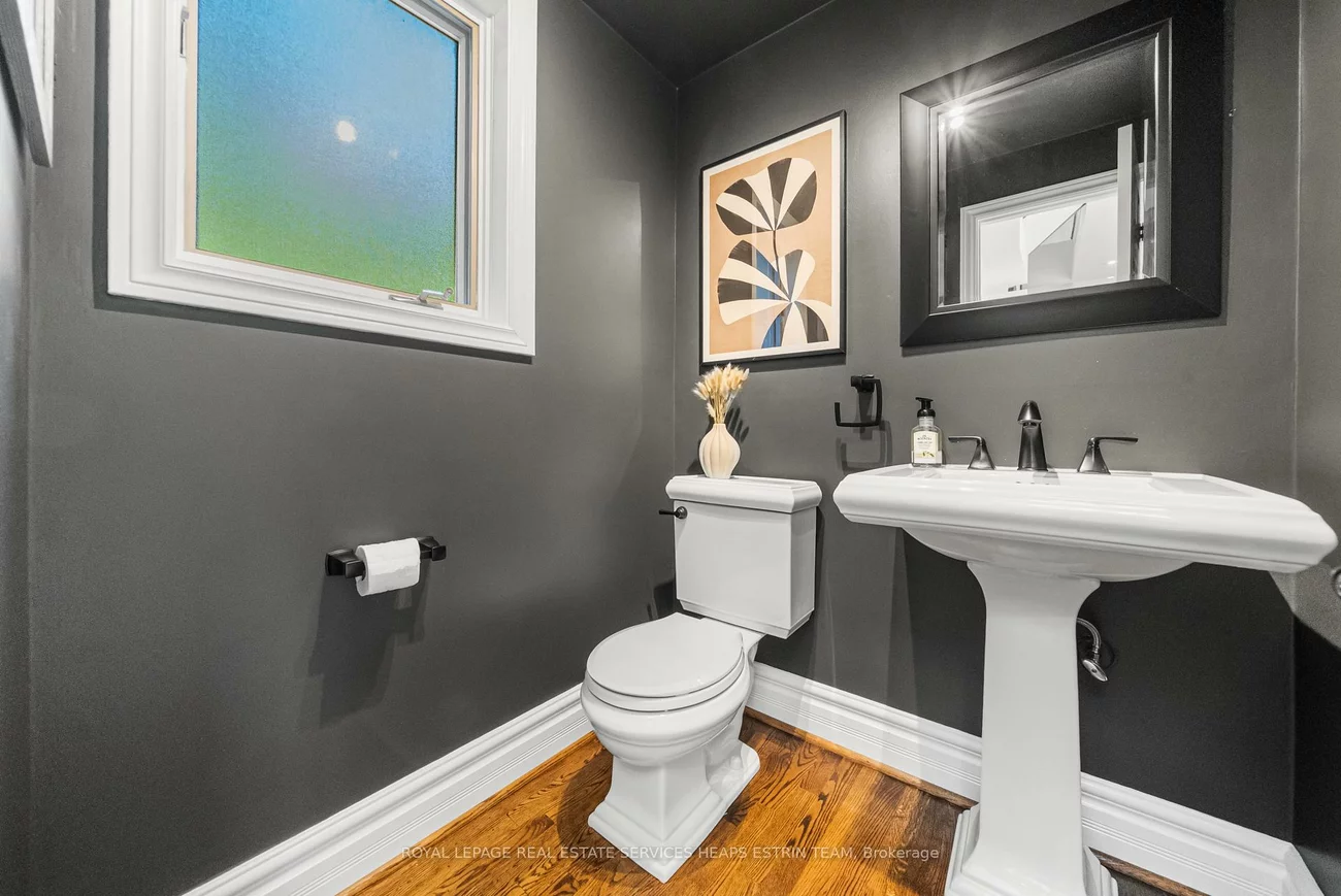 77, Astley, Rosedale-Moore Park, Toronto