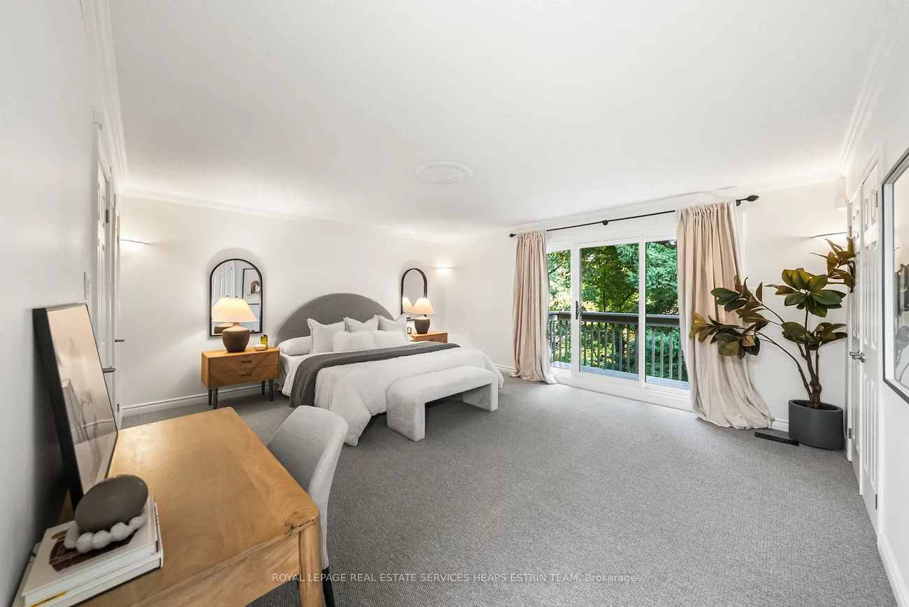 77, Astley, Rosedale-Moore Park, Toronto