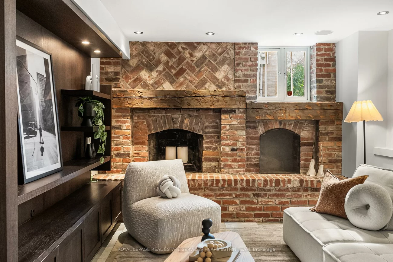 77, Astley, Rosedale-Moore Park, Toronto