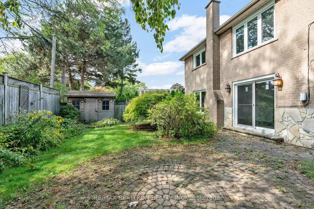 53, Knighton, Victoria Village, Toronto