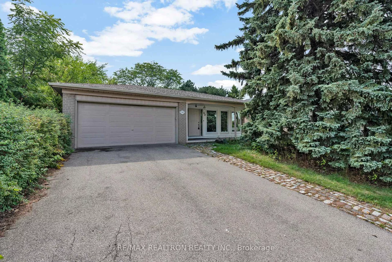 53, Knighton, Victoria Village, Toronto