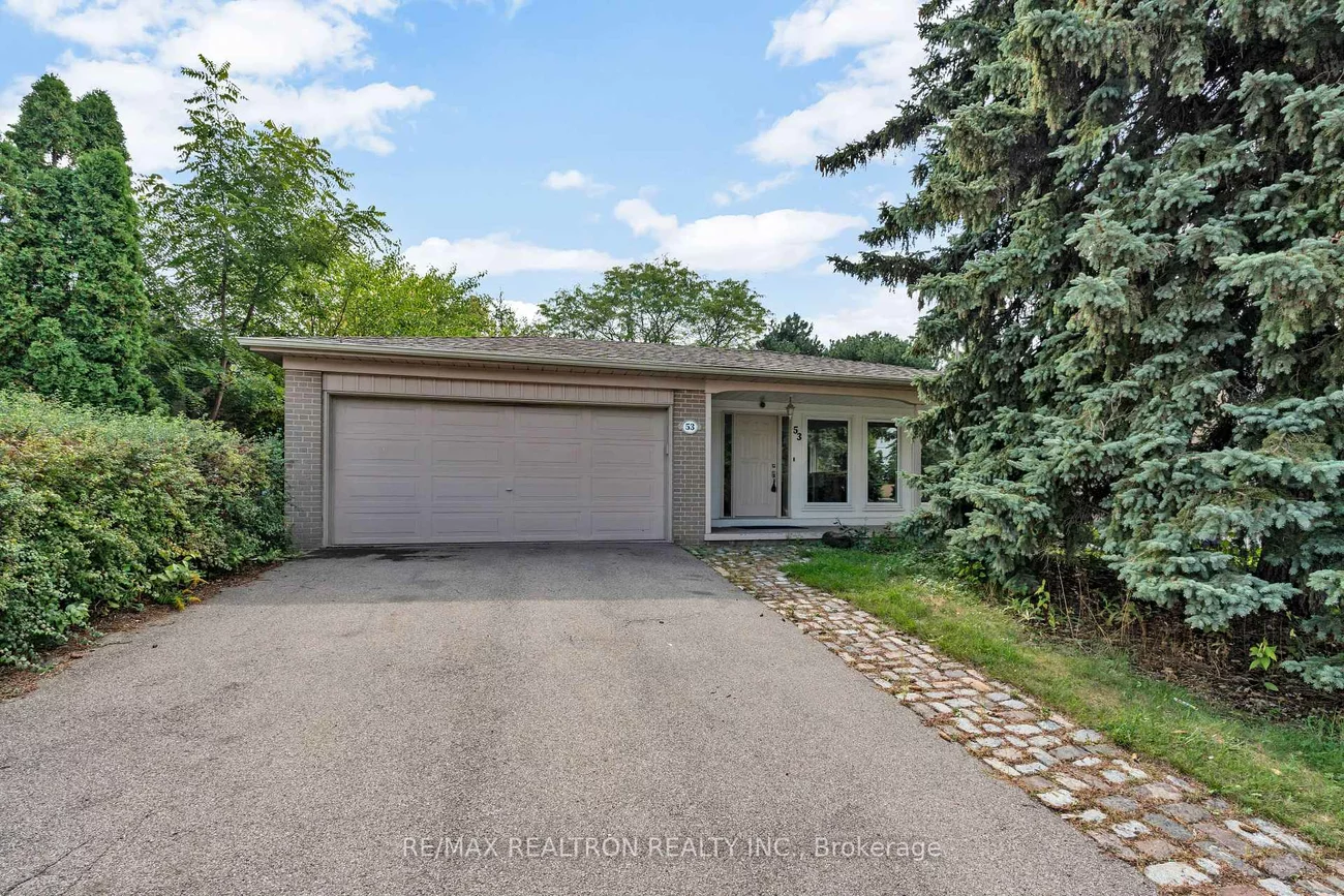 53, Knighton, Victoria Village, Toronto