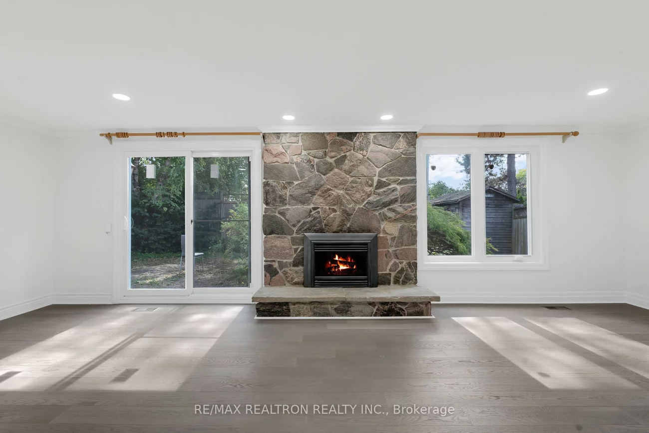 53, Knighton, Victoria Village, Toronto