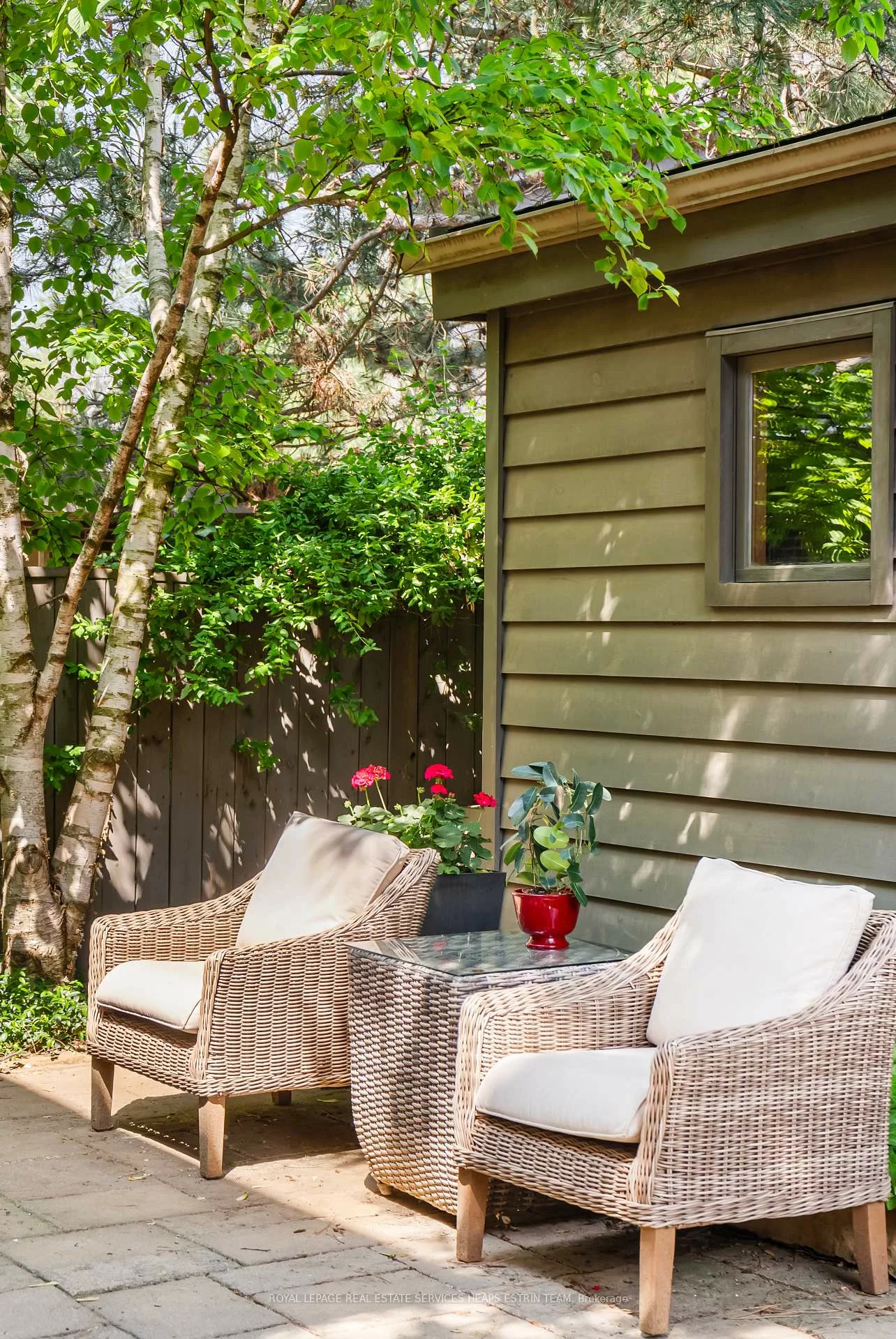 114, Belsize, Mount Pleasant West, Toronto