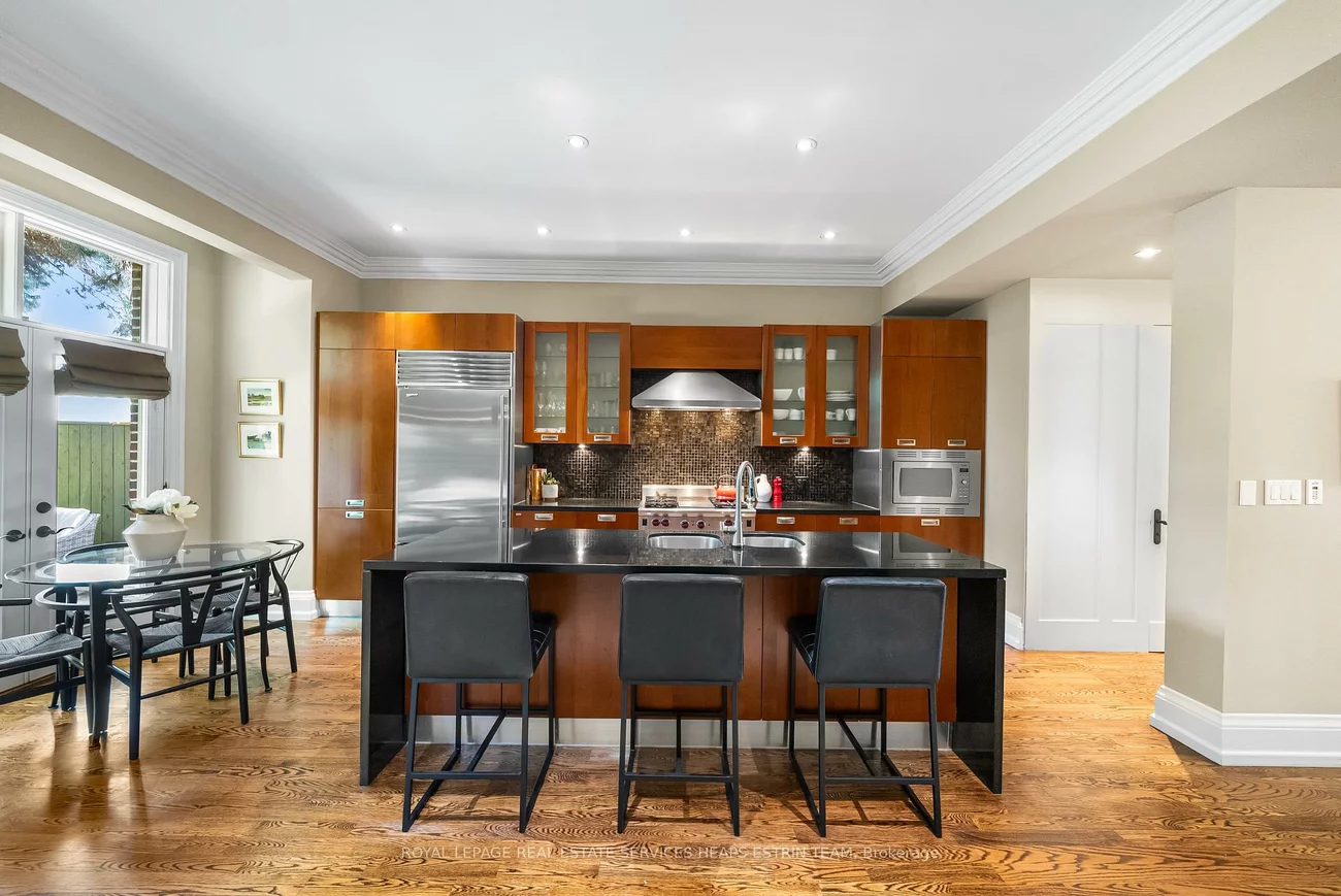 114, Belsize, Mount Pleasant West, Toronto