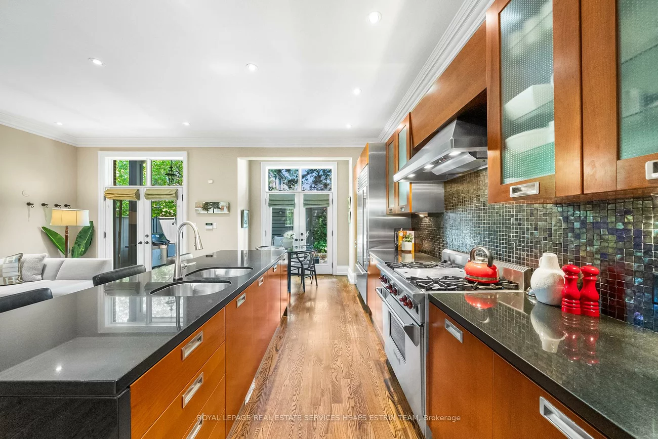 114, Belsize, Mount Pleasant West, Toronto