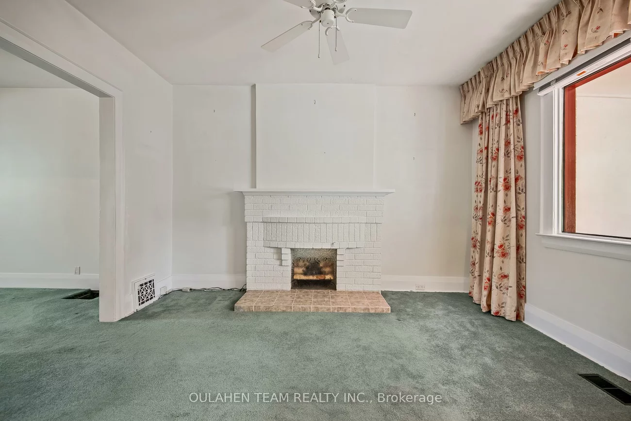 286, St Clements, Yonge-Eglinton, Toronto