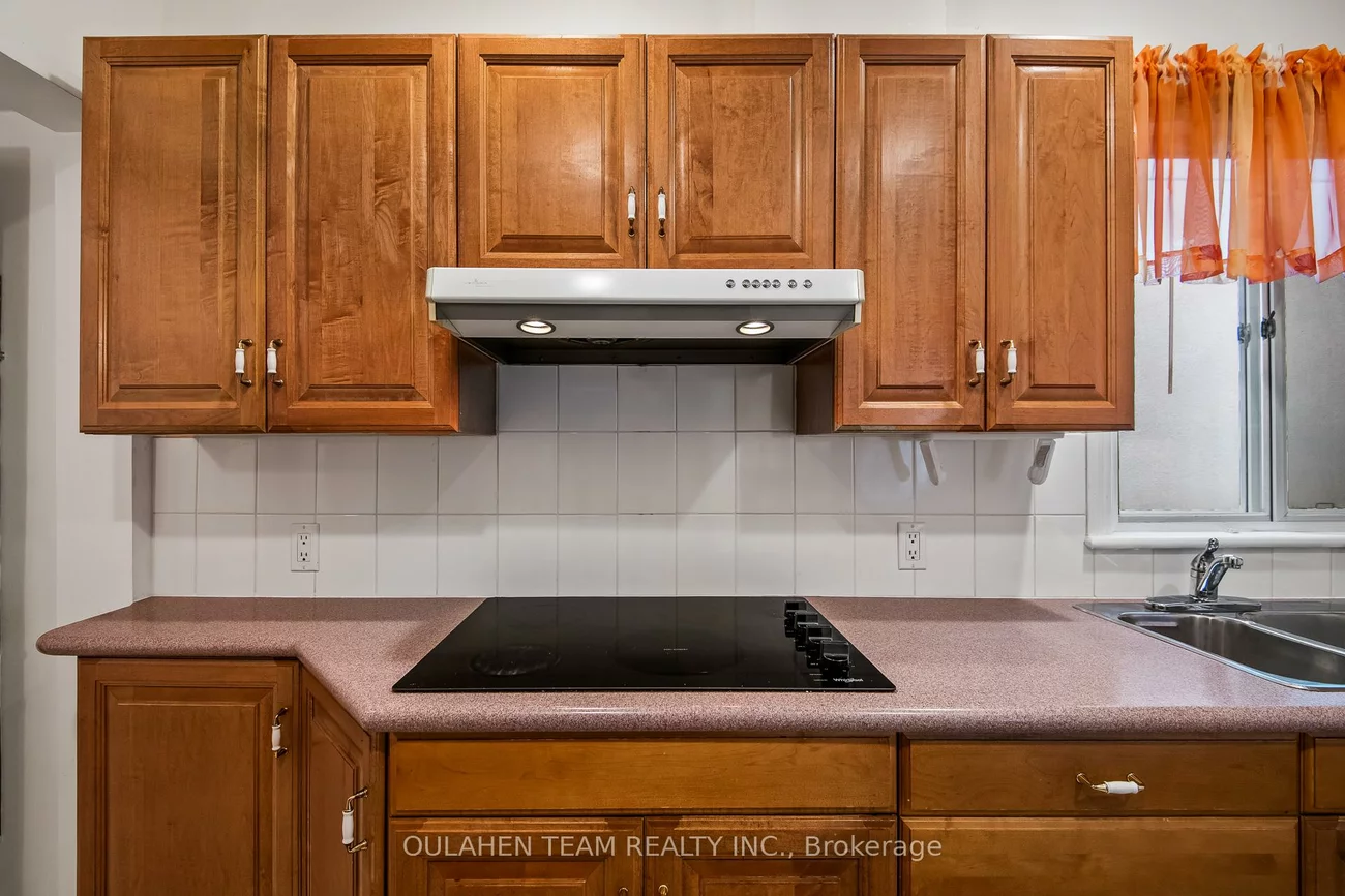 286, St Clements, Yonge-Eglinton, Toronto