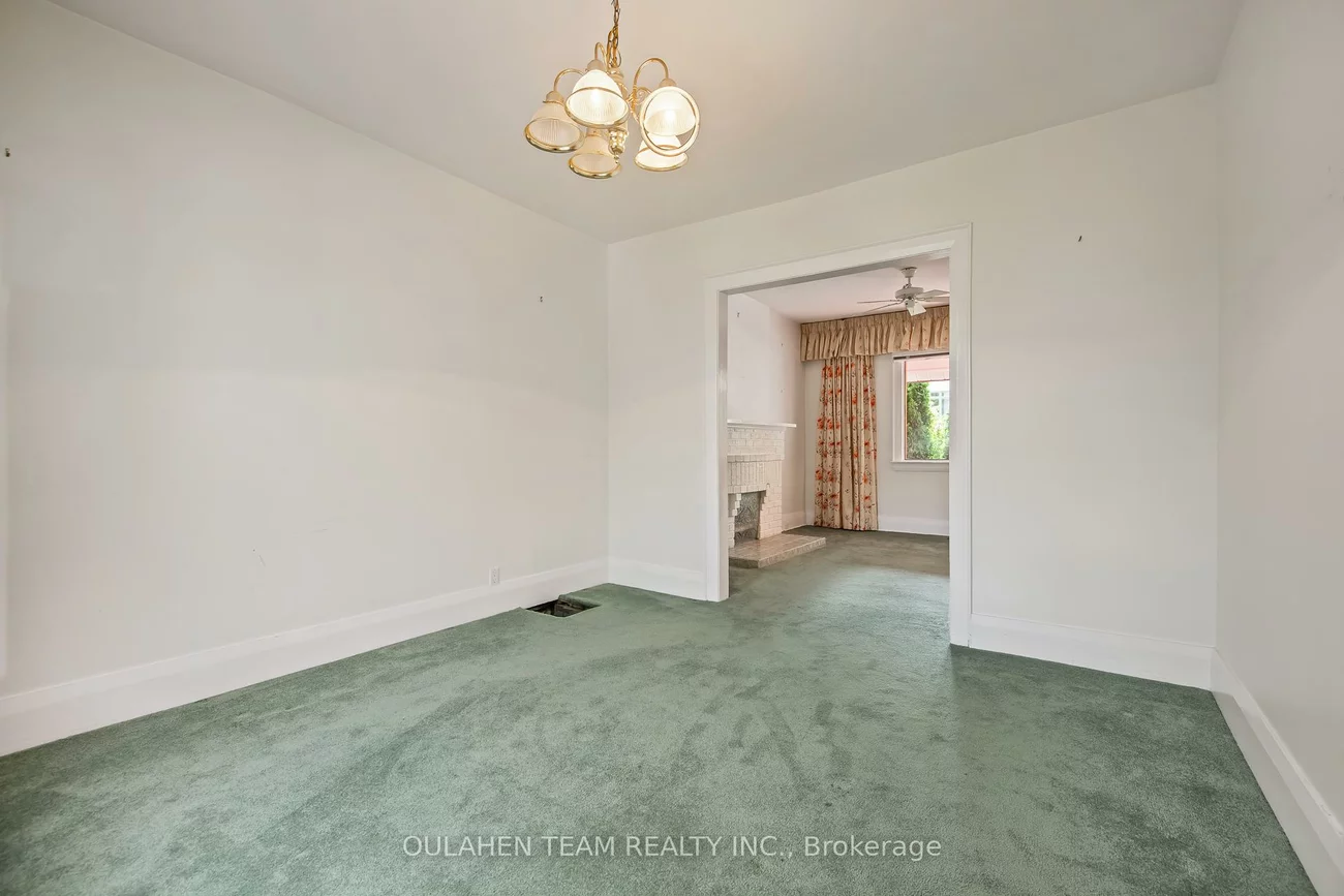 286, St Clements, Yonge-Eglinton, Toronto