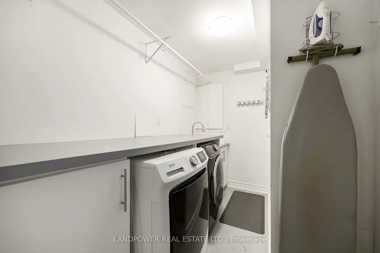 48, Marowyne, Don Valley Village, Toronto