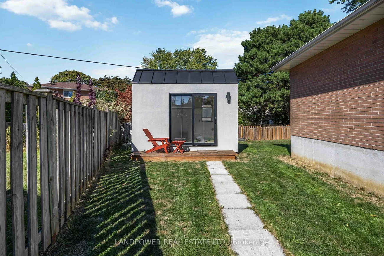 48, Marowyne, Don Valley Village, Toronto