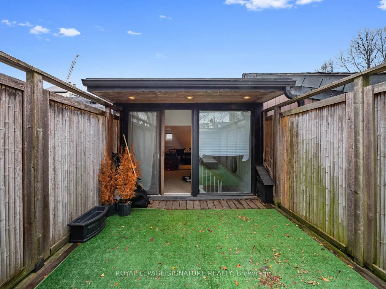 14, Tranby, Annex, Toronto