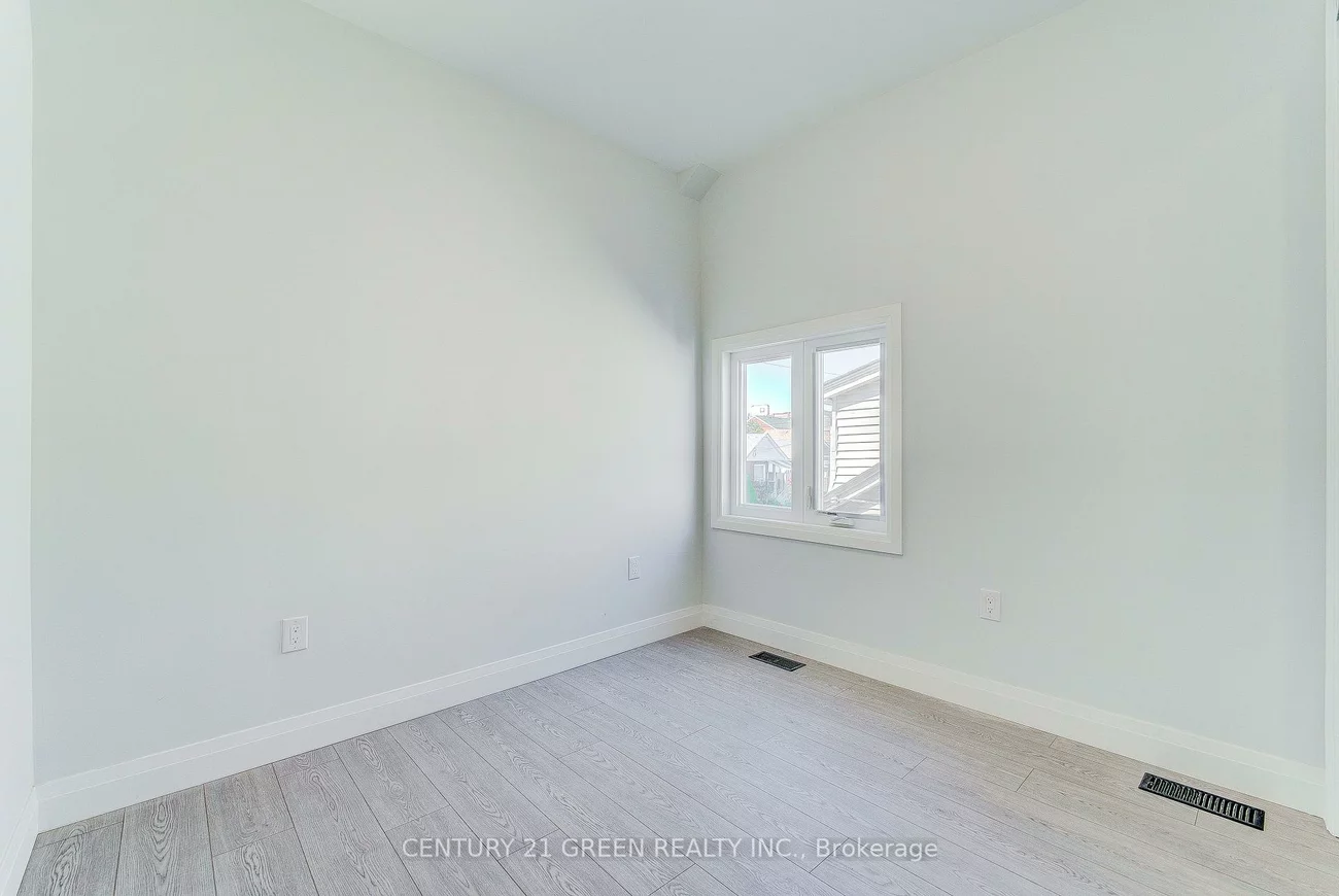 259, Robina, Oakwood Village, Toronto