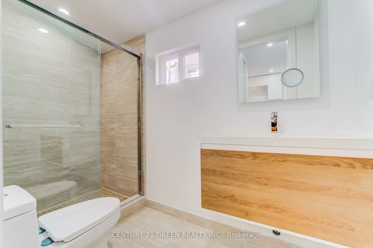 259, Robina, Oakwood Village, Toronto
