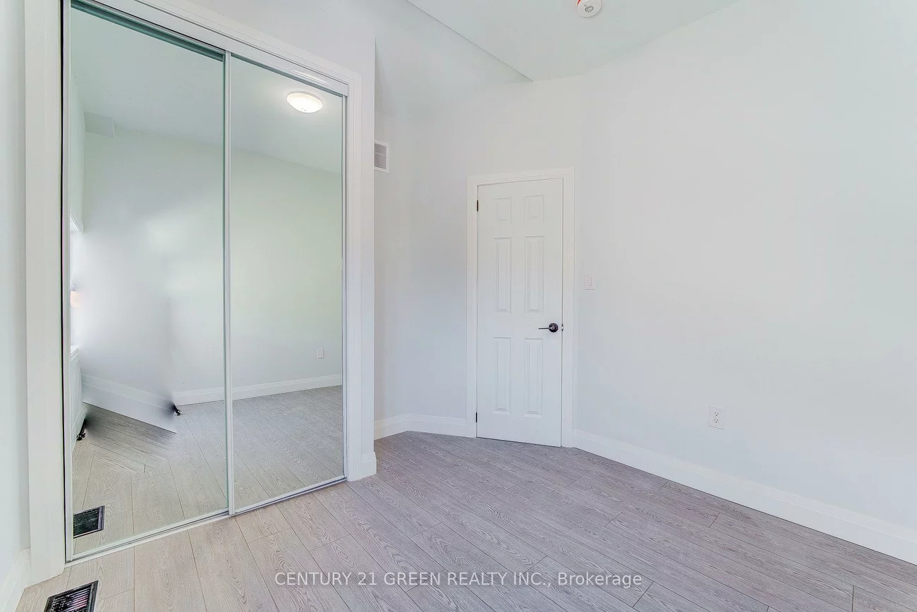 259, Robina, Oakwood Village, Toronto