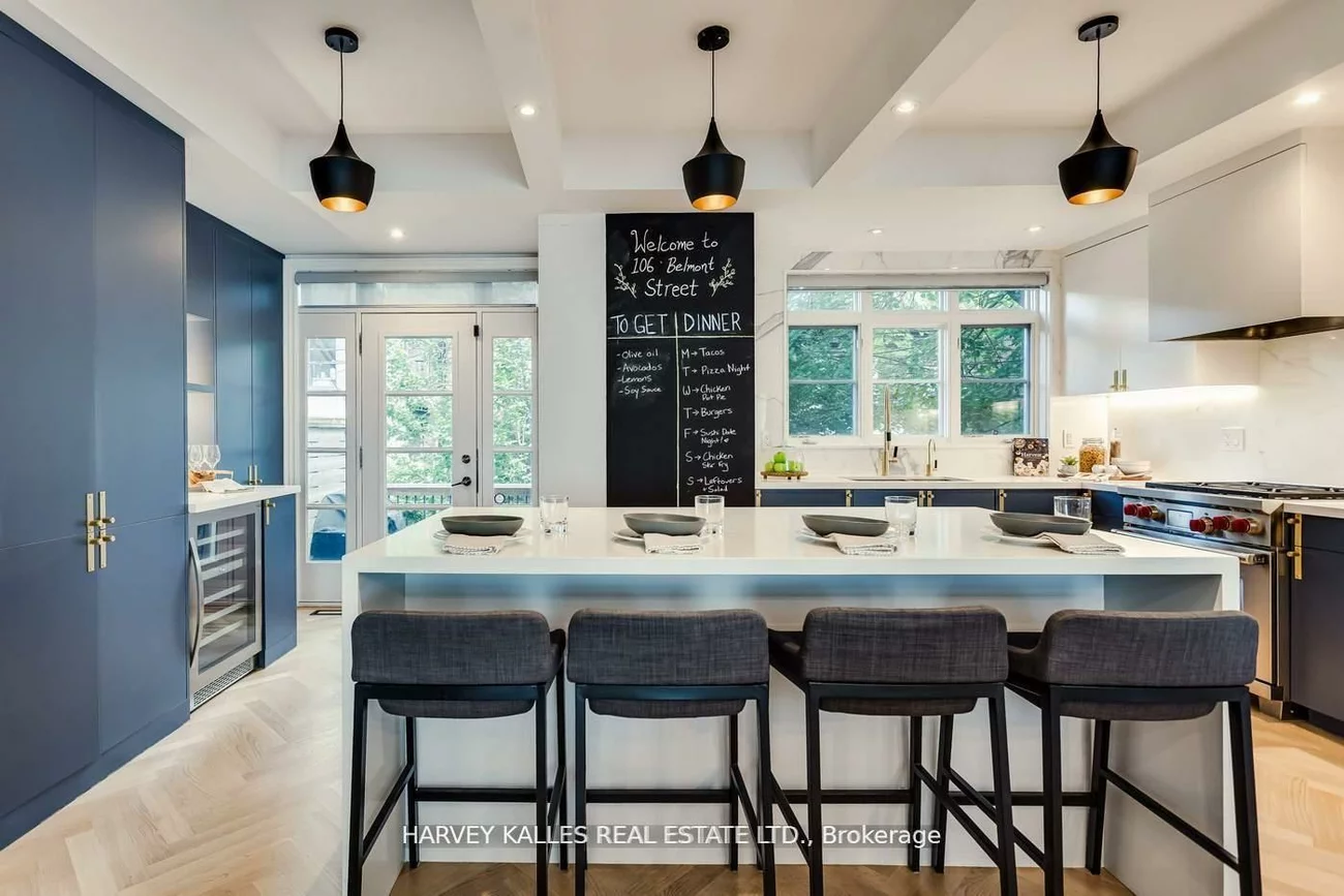 106, Belmont, Annex, Toronto