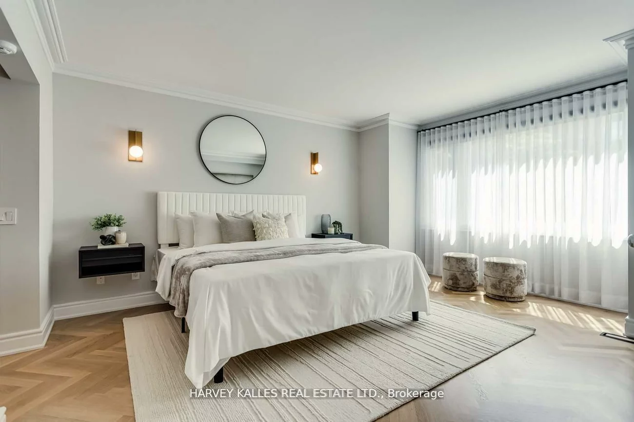 106, Belmont, Annex, Toronto