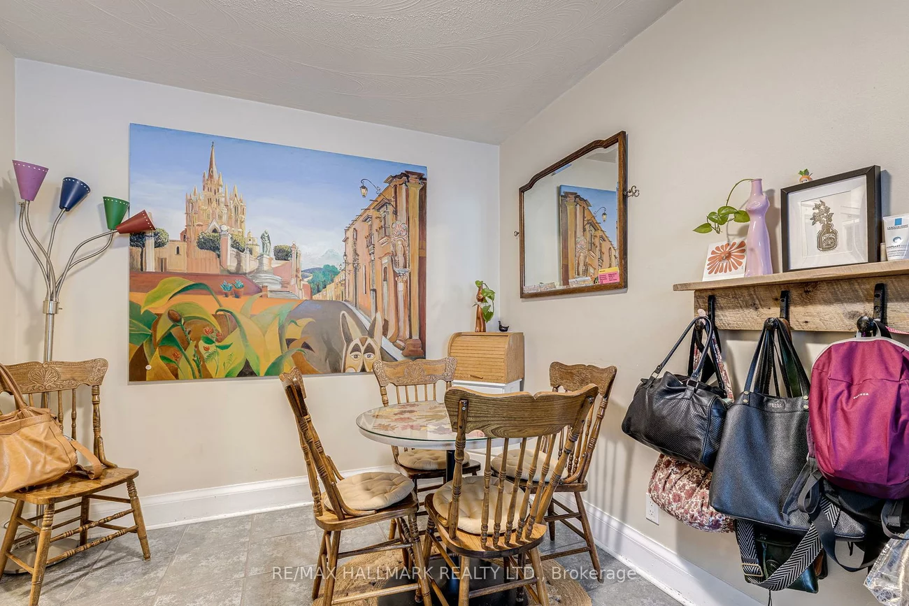 327, Vaughan, Humewood-Cedarvale, Toronto