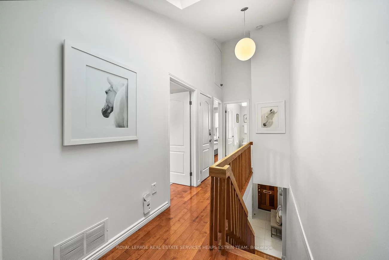 25, Bishop, Annex, Toronto