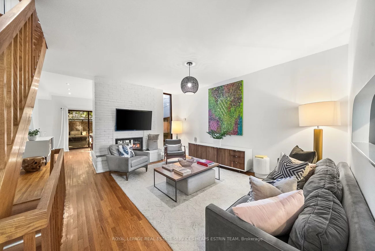 25, Bishop, Annex, Toronto