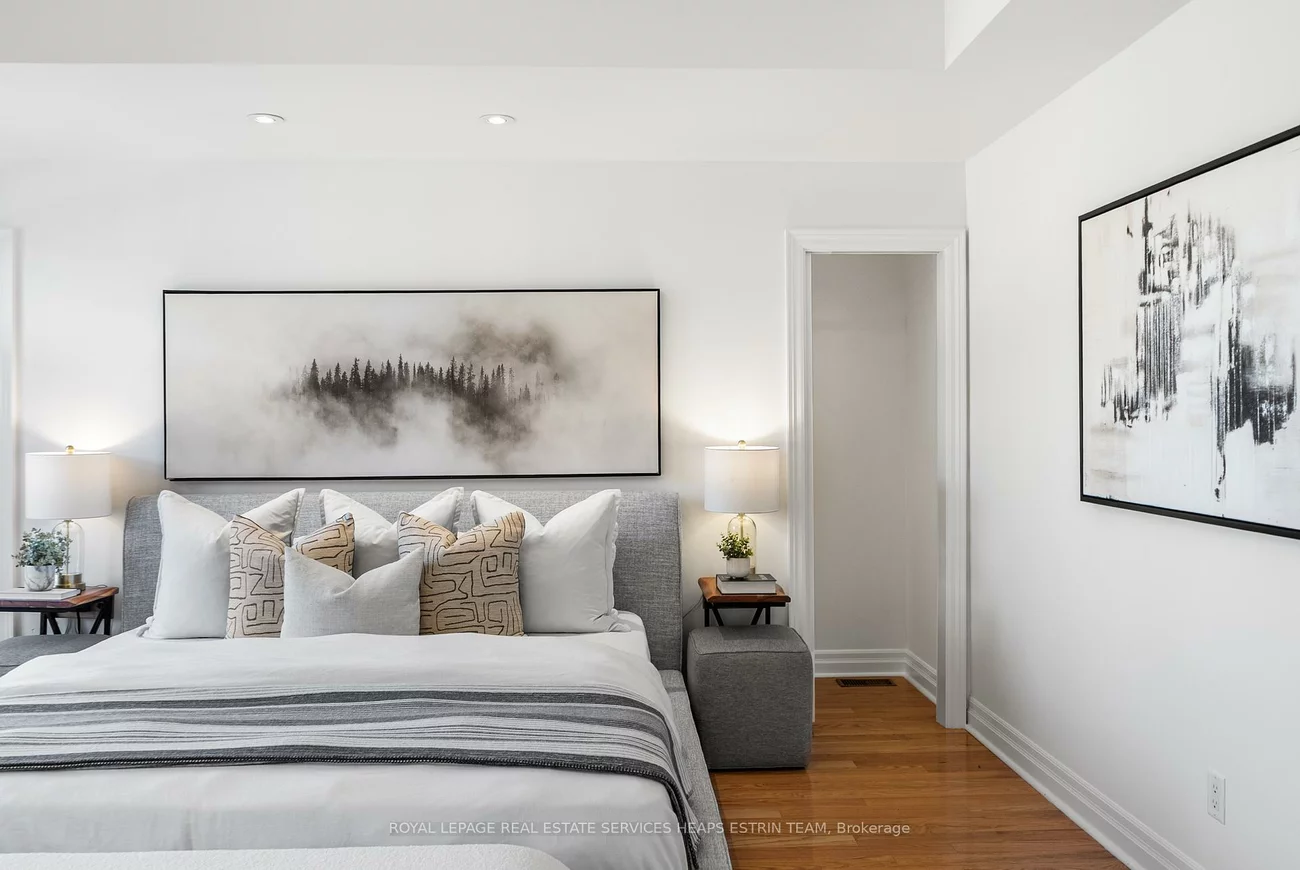 507, Broadway, Leaside, Toronto