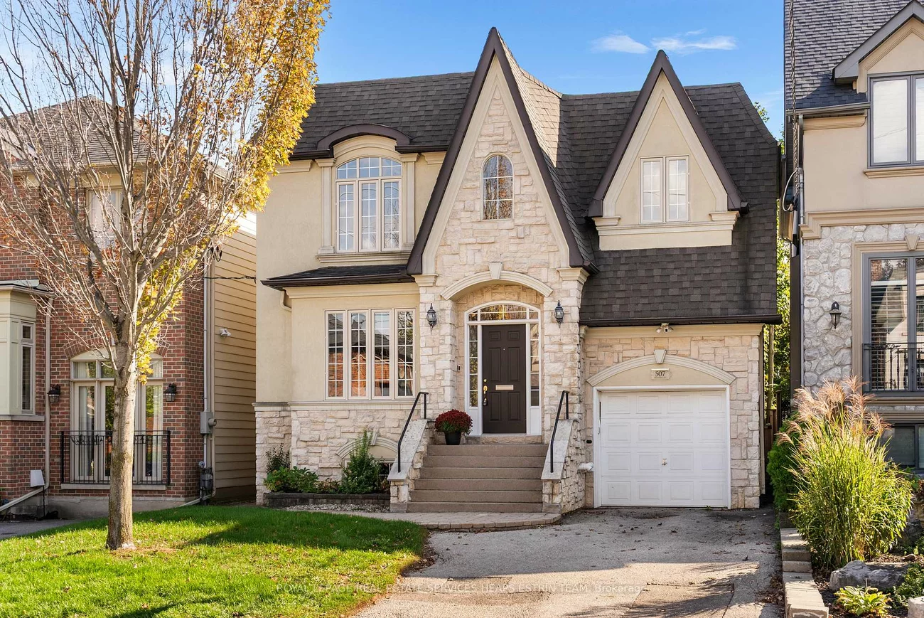 507, Broadway, Leaside, Toronto