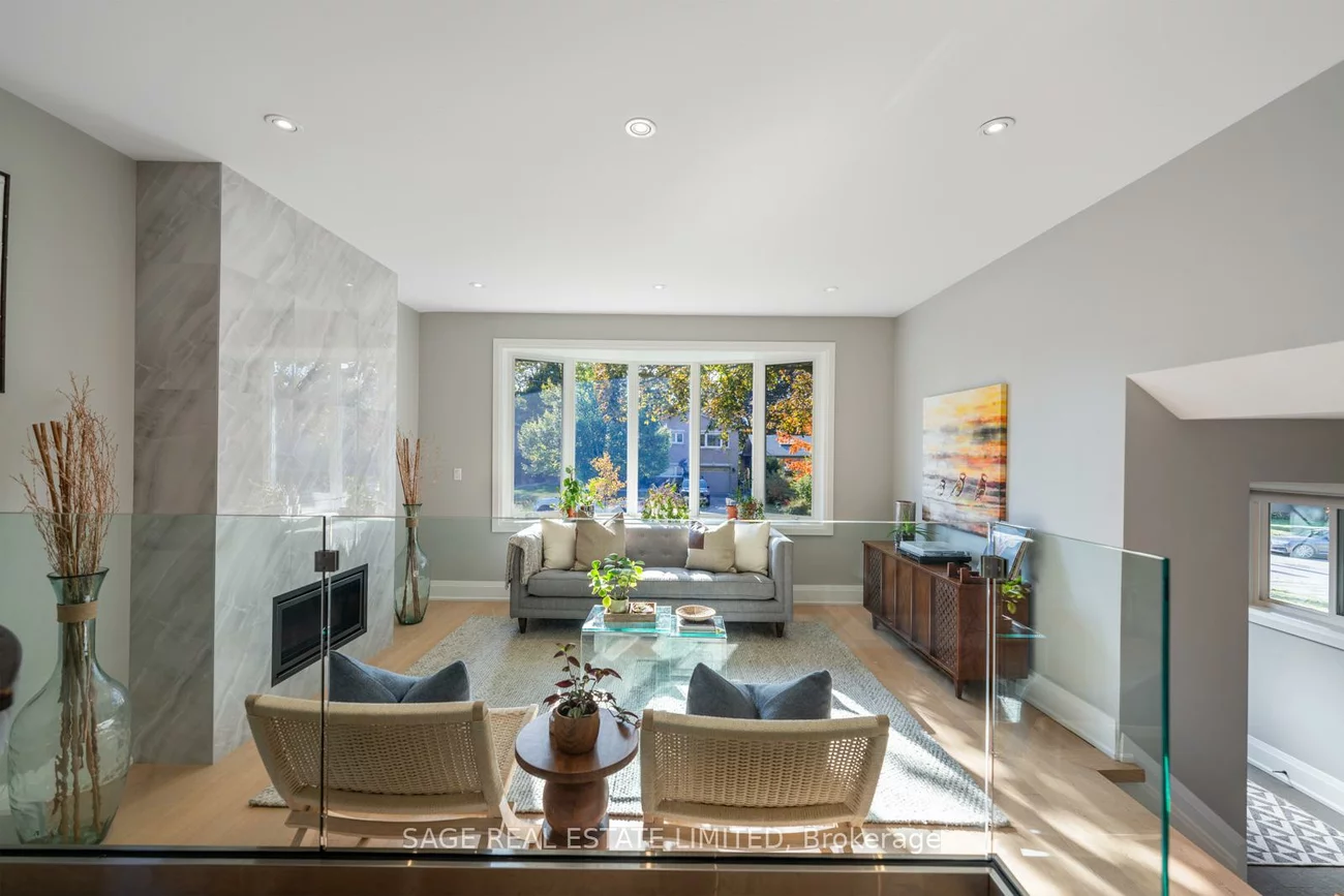 10, Lionel Heights, Parkwoods-Donalda, Toronto