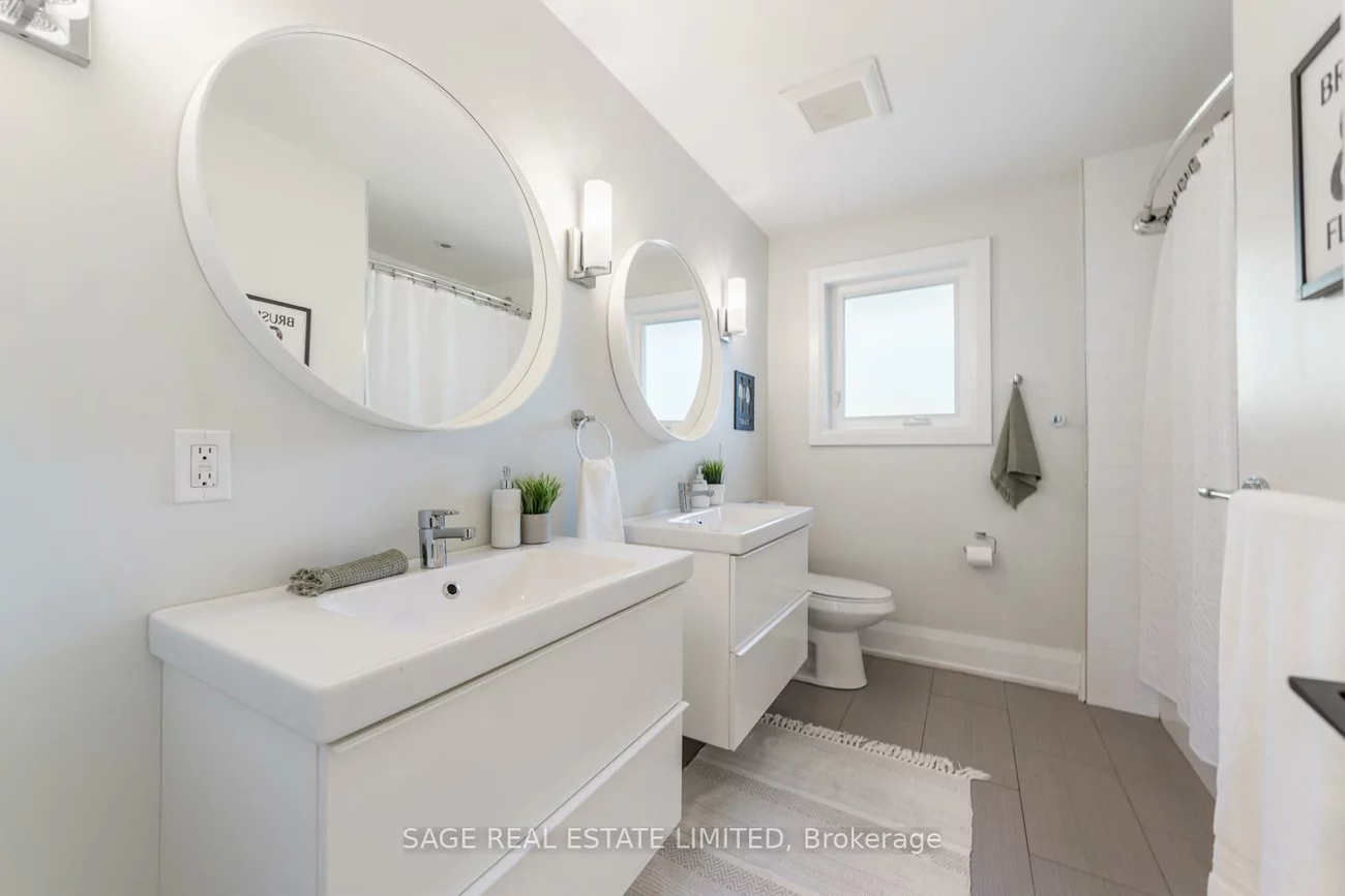 10, Lionel Heights, Parkwoods-Donalda, Toronto