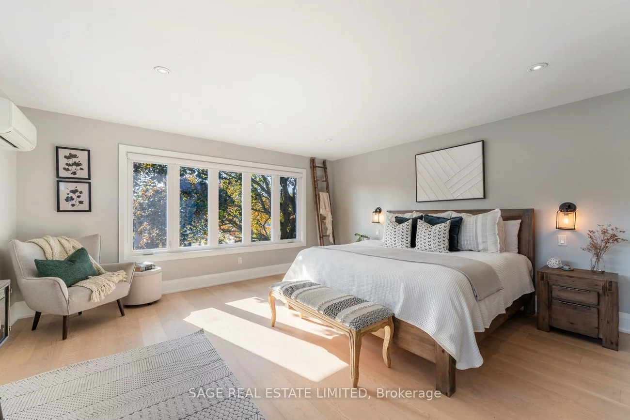 10, Lionel Heights, Parkwoods-Donalda, Toronto