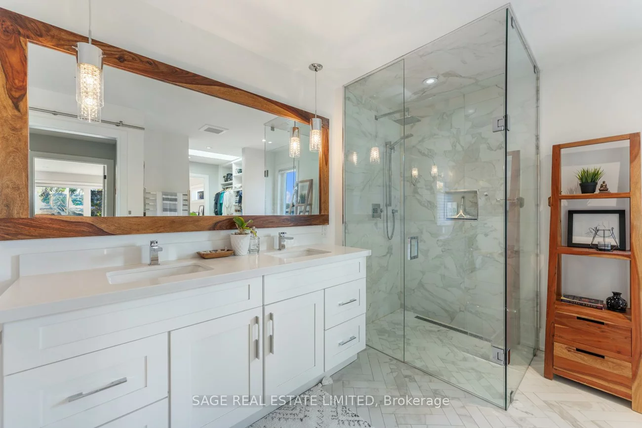 10, Lionel Heights, Parkwoods-Donalda, Toronto