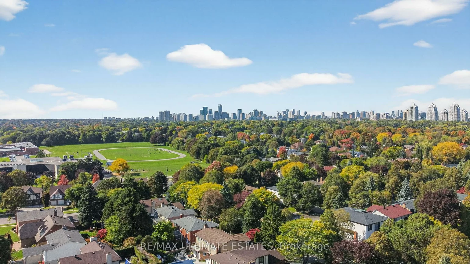 32, Mossgrove, St. Andrew-Windfields, Toronto