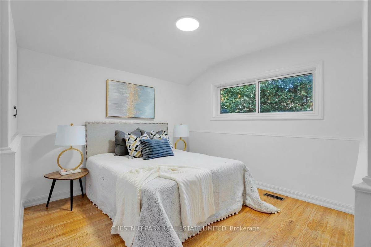 36, Tangmere, Banbury-Don Mills, Toronto