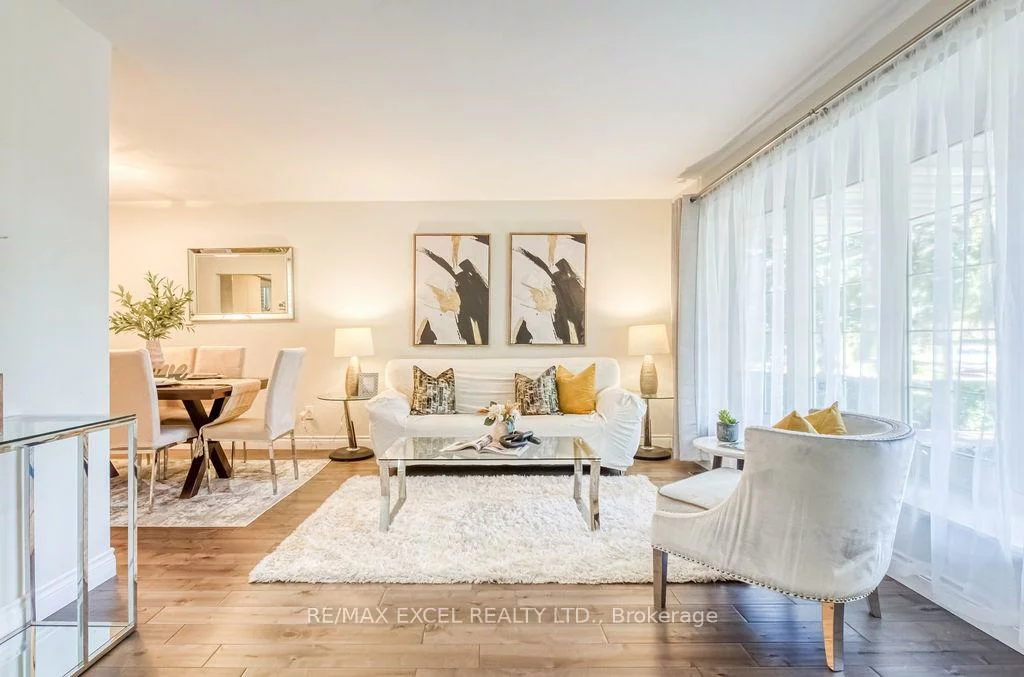 61, Corning, Don Valley Village, Toronto