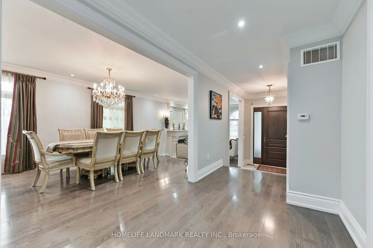 10, Loganberry, Hillcrest Village, Toronto