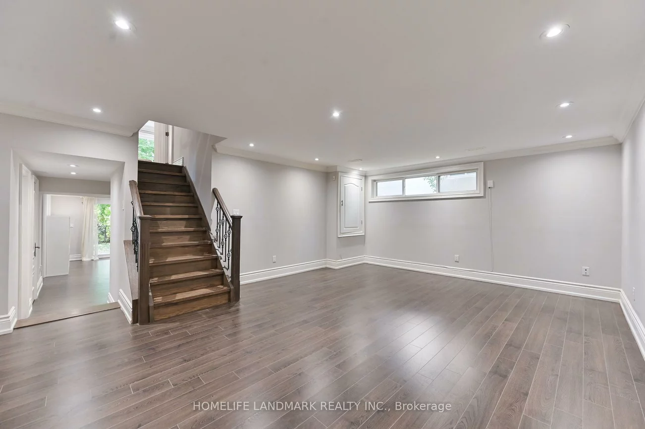 10, Loganberry, Hillcrest Village, Toronto