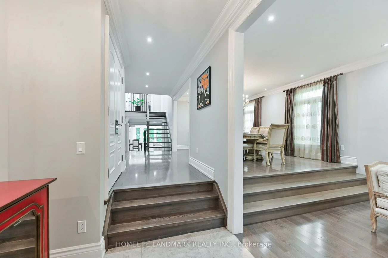 10, Loganberry, Hillcrest Village, Toronto
