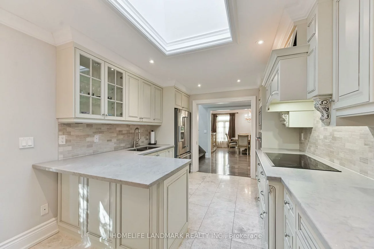 10, Loganberry, Hillcrest Village, Toronto