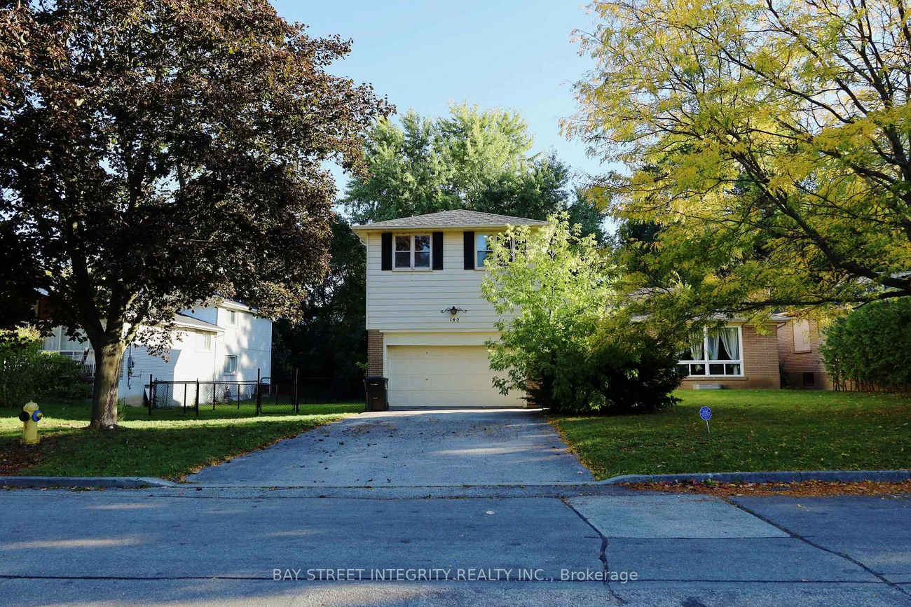 143, Munro, St. Andrew-Windfields, Toronto