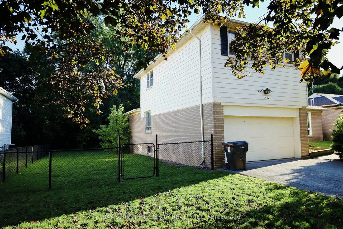 143, Munro, St. Andrew-Windfields, Toronto