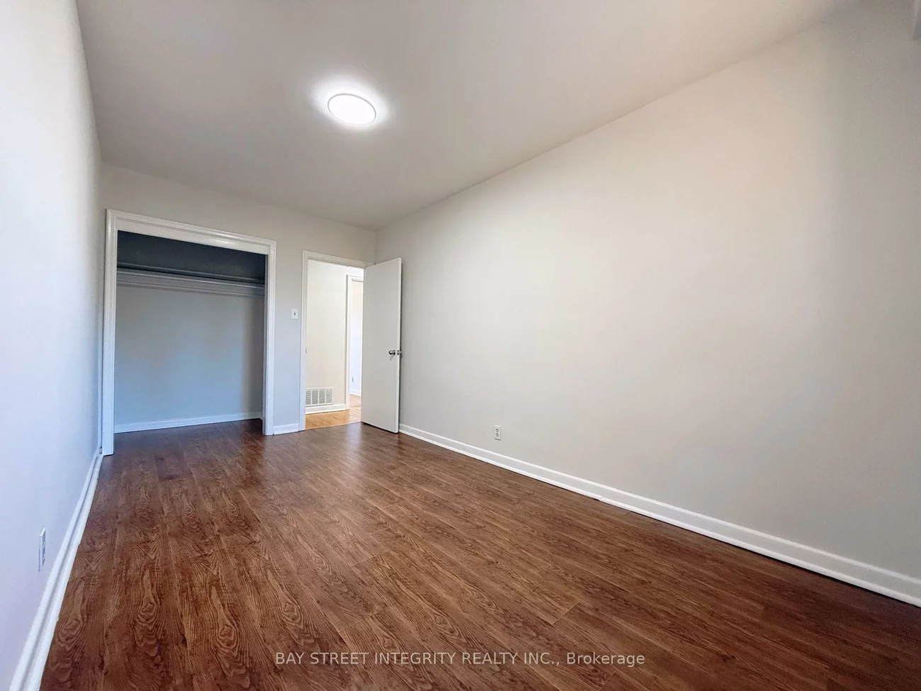 143, Munro, St. Andrew-Windfields, Toronto