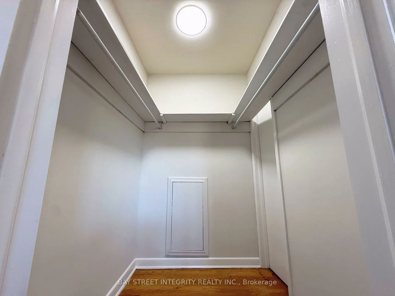 143, Munro, St. Andrew-Windfields, Toronto