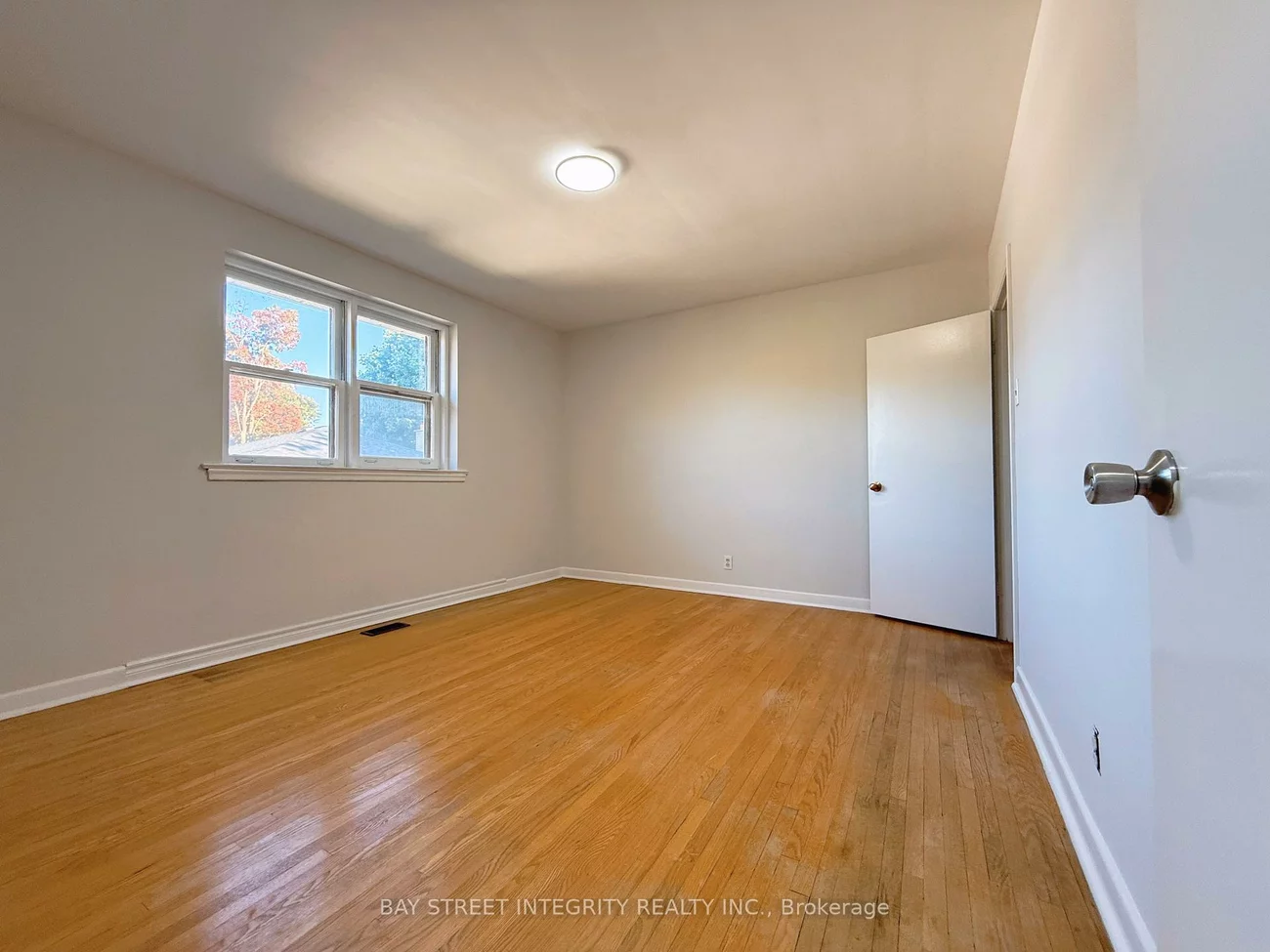 143, Munro, St. Andrew-Windfields, Toronto
