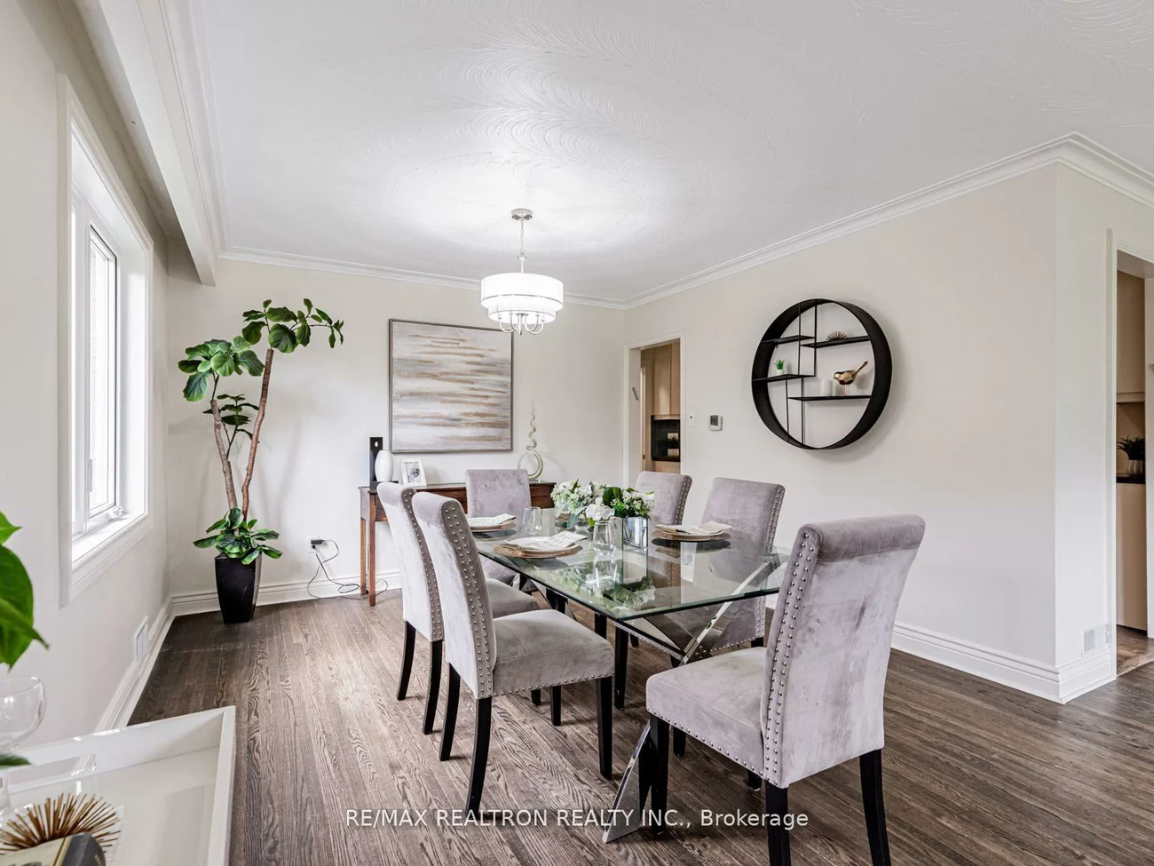 4, Chater, Englemount-Lawrence, Toronto