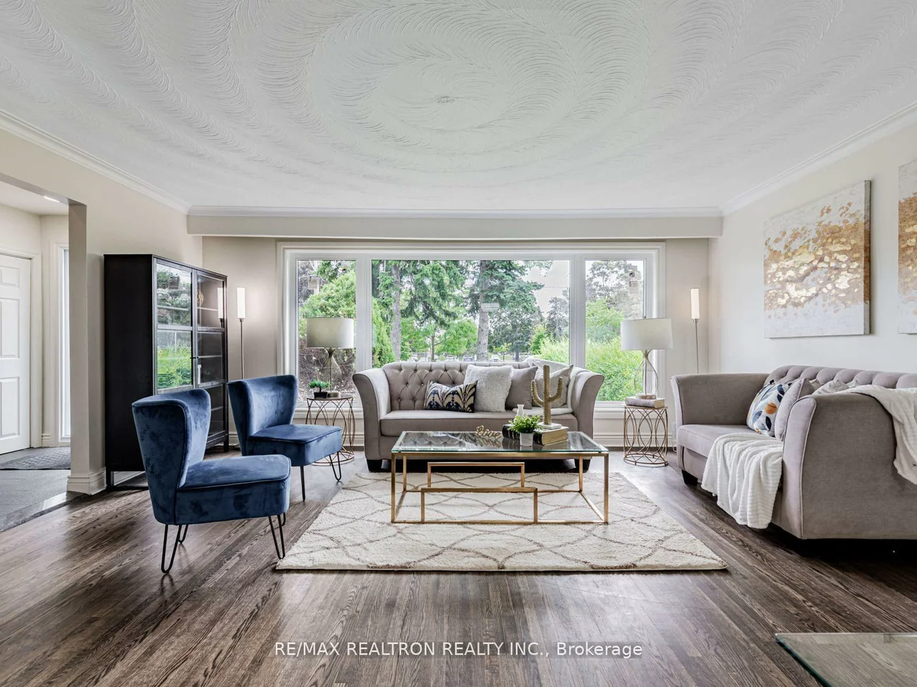 4, Chater, Englemount-Lawrence, Toronto